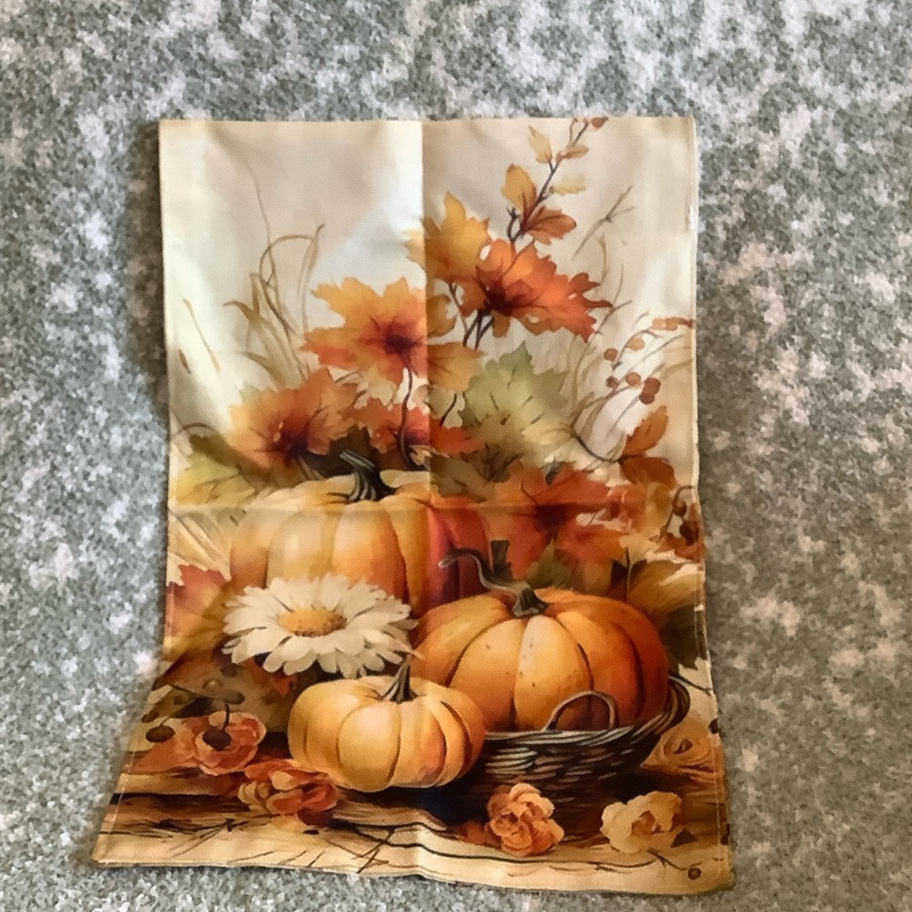 Autumn Harvest Decorative Garden Flag or Home Decor Hanging NWT 17.50” x 12”